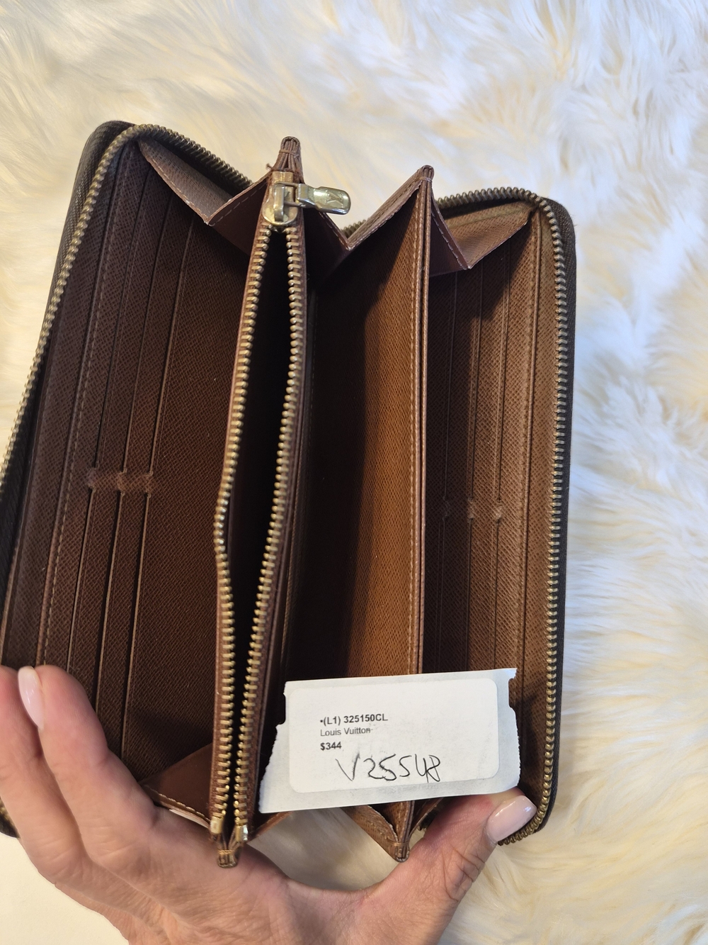 Louis Vuitton Monogram Canvas Zippy Wallet - Brown - Picture 3 of 10